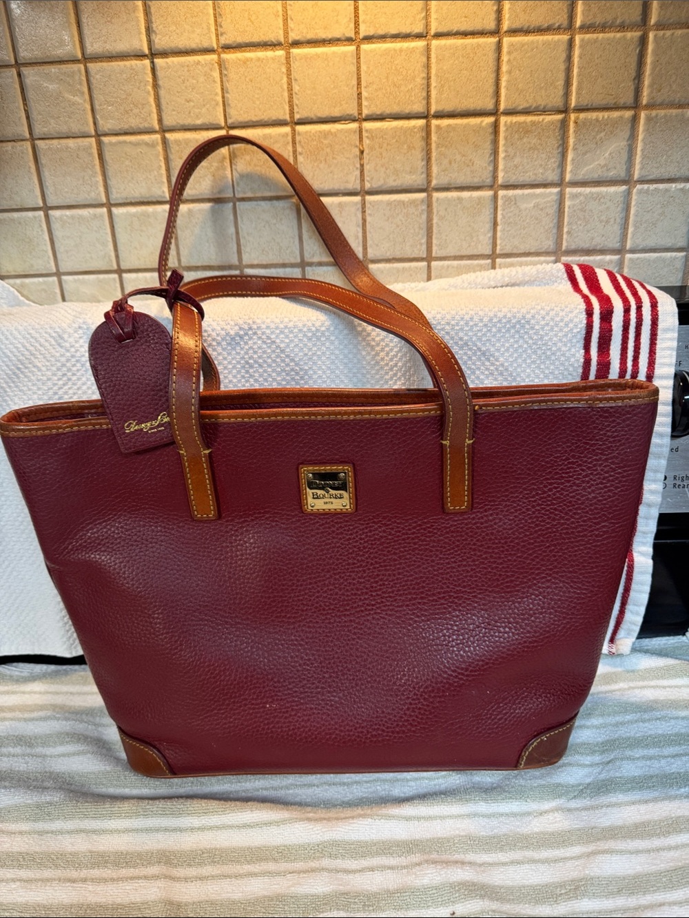 Dooney & Bourke Charleston Tote Bag Pebbled Leather Purse Raspberry Cranberry